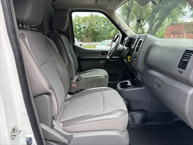 2020 Nissan 1500 SV Standard Roof V6
