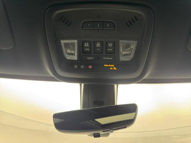 2023 Chevrolet Traverse AWD RS