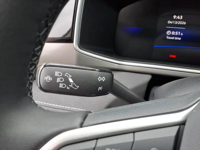 2026 Volkswagen Taos SE Black
