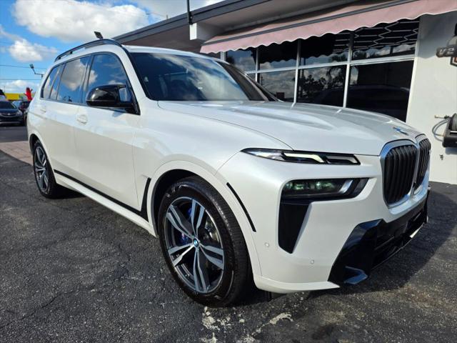 2024 BMW X7 M60i