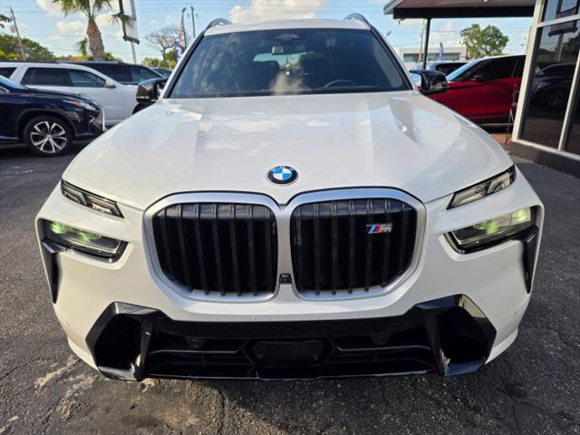 2024 BMW X7 M60i