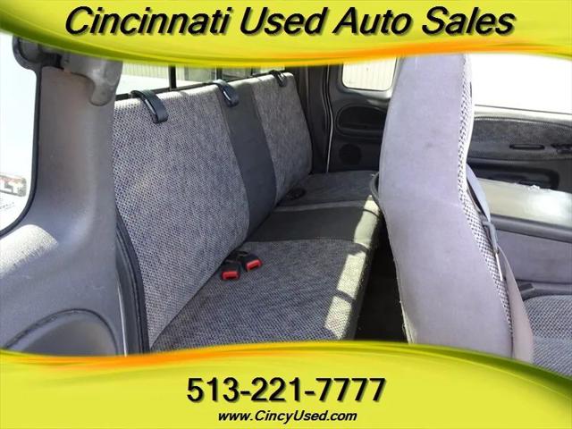 2001 Dodge Ram 2500 Base