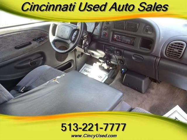 2001 Dodge Ram 2500 Base