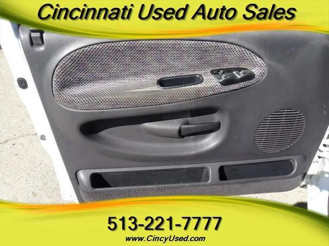2001 Dodge Ram 2500 Base