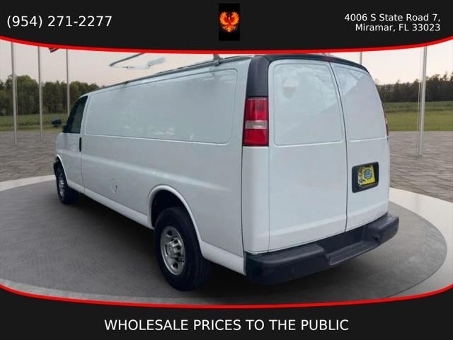 2022 Chevrolet Express Cargo Van RWD 2500 Extended Wheelbase WT