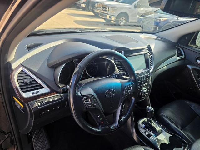 2017 Hyundai Santa Fe Limited Ultimate
