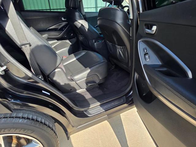 2017 Hyundai Santa Fe Limited Ultimate