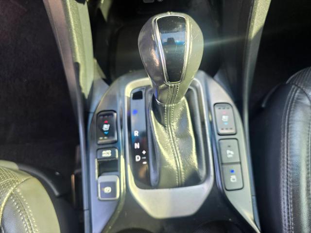 2017 Hyundai Santa Fe Limited Ultimate