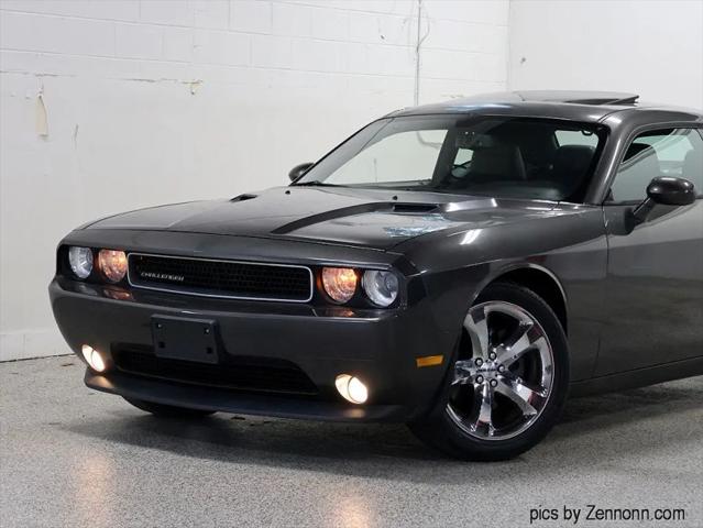 2014 Dodge Challenger SXT Plus