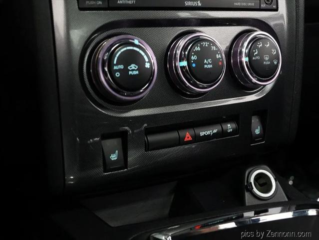 2014 Dodge Challenger SXT Plus