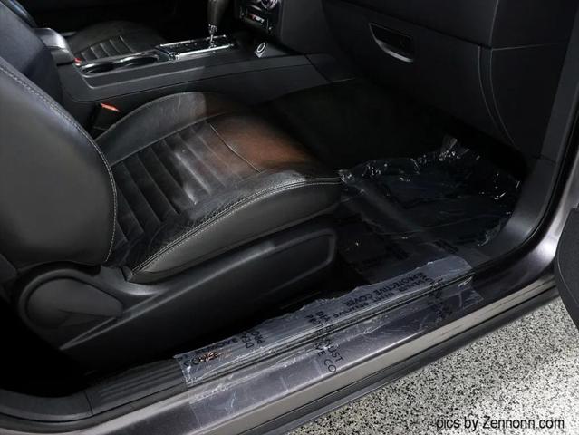 2014 Dodge Challenger SXT Plus