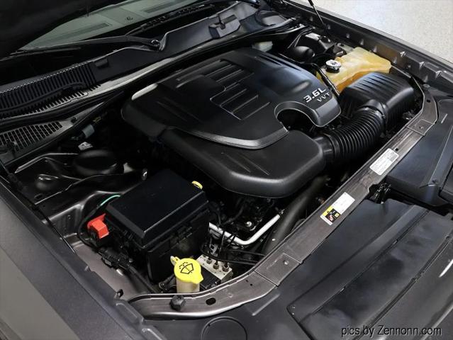 2014 Dodge Challenger SXT Plus