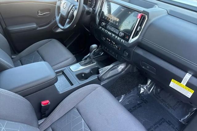 2026 Nissan Frontier Crew Cab SV 4x2