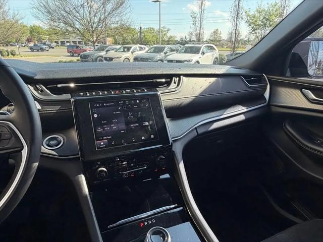 2023 Jeep Grand Cherokee L Altitude 4x4