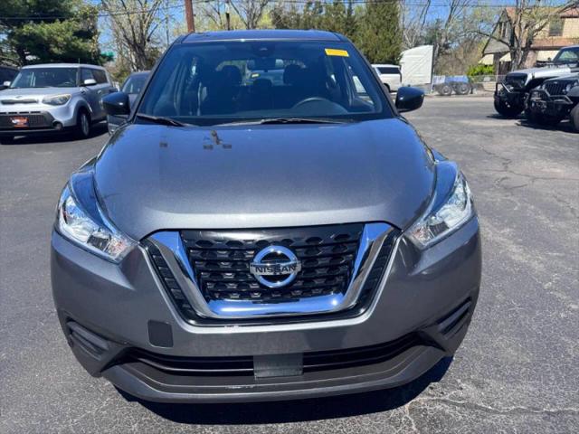 2020 Nissan Kicks S Xtronic CVT