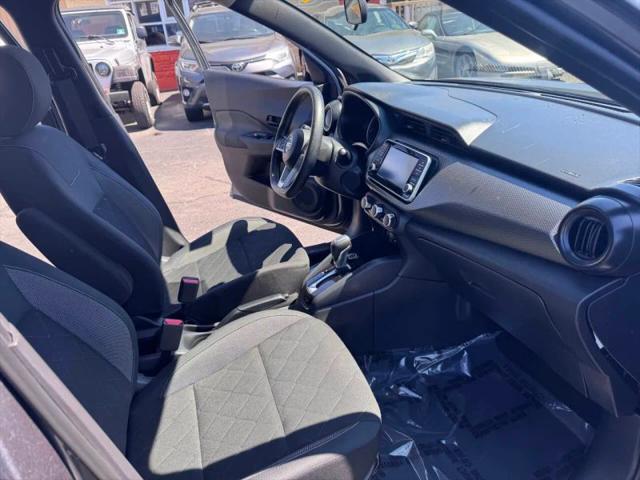 2020 Nissan Kicks S Xtronic CVT
