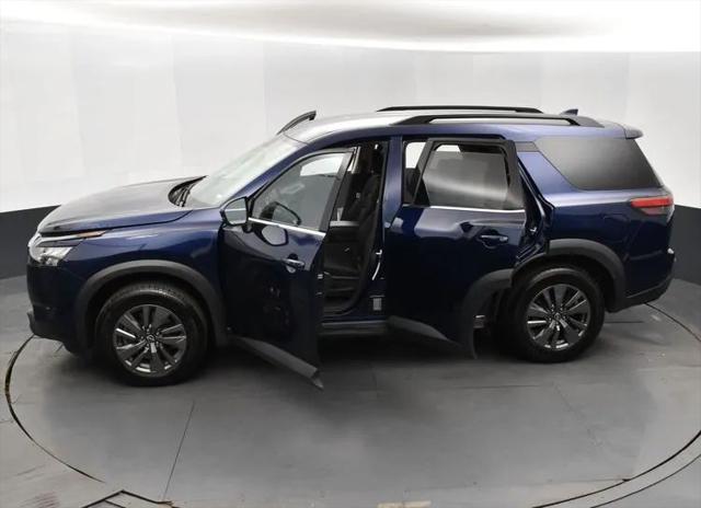 2024 Nissan Pathfinder SV FWD
