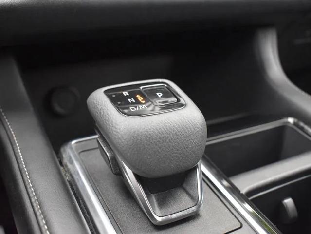 2024 Nissan Pathfinder SV FWD