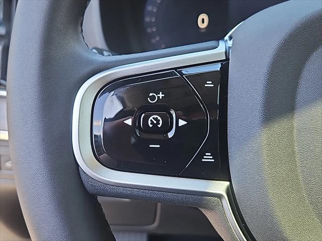 2026 Volvo XC90 Plug-In Hybrid Ultra, T8 AWD, Electric/Gasoline, Bright, 7 Seats
