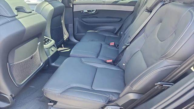 2026 Volvo XC90 Plug-In Hybrid Ultra, T8 AWD, Electric/Gasoline, Bright, 7 Seats