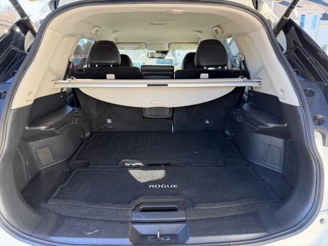 2017 Nissan Rogue SL