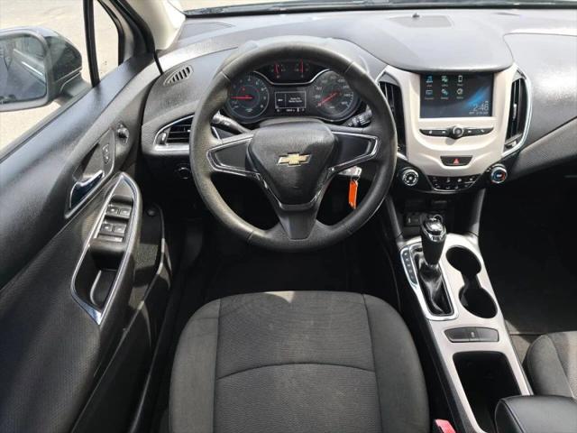 2017 Chevrolet Cruze LS Auto
