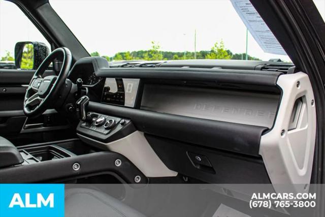 2024 Land Rover Defender 110 P300