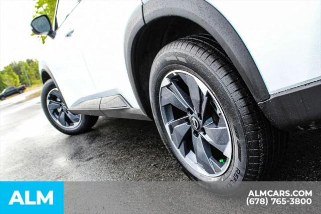 2025 Nissan Rogue SV FWD