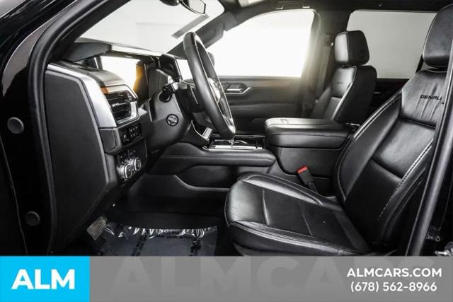 2025 GMC Yukon 4WD Denali