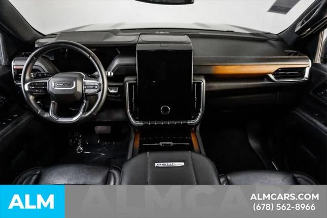 2025 GMC Yukon 4WD Denali
