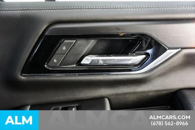 2025 GMC Yukon 4WD Denali
