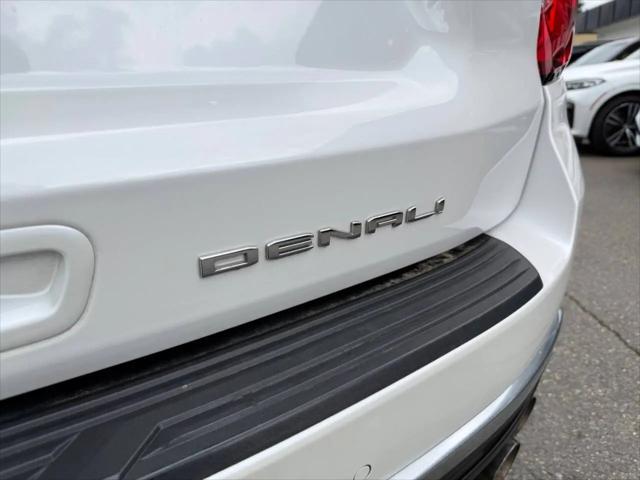 2021 GMC Yukon XL 4WD Denali