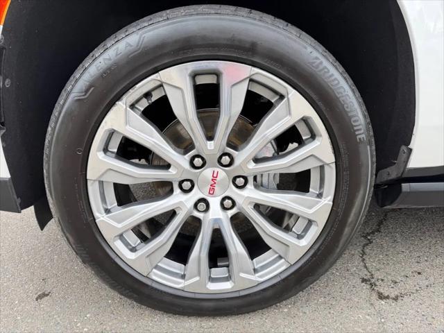 2021 GMC Yukon XL 4WD Denali