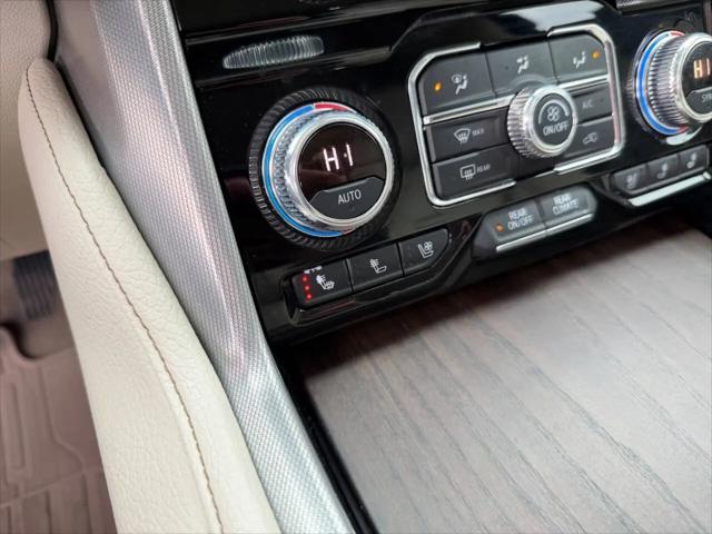 2021 GMC Yukon XL 4WD Denali