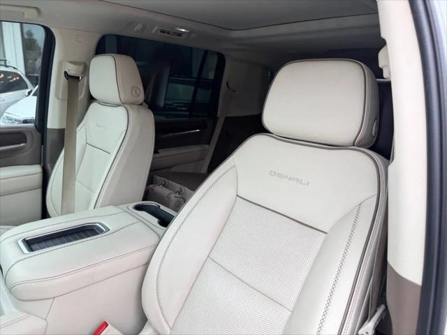 2021 GMC Yukon XL 4WD Denali
