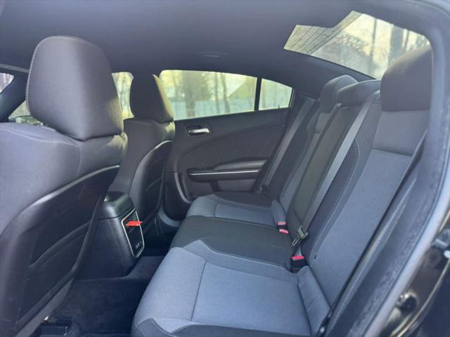 2016 Dodge Charger SXT