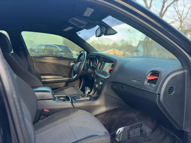 2016 Dodge Charger SXT
