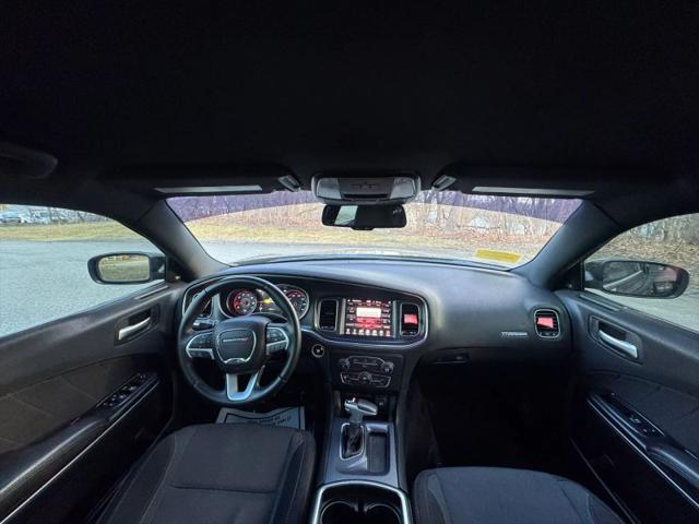 2016 Dodge Charger SXT