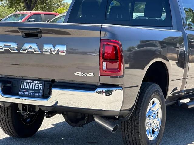 2026 Ram 3500 Tradesman Crew Cab 4x4 64 Box