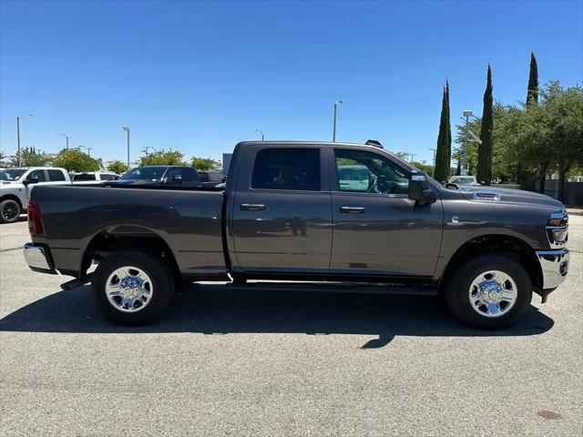 2026 Ram 3500 Tradesman Crew Cab 4x4 64 Box