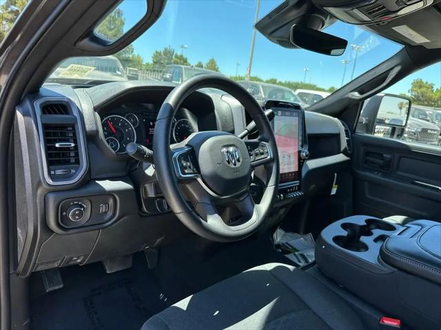 2026 Ram 3500 Tradesman Crew Cab 4x4 64 Box