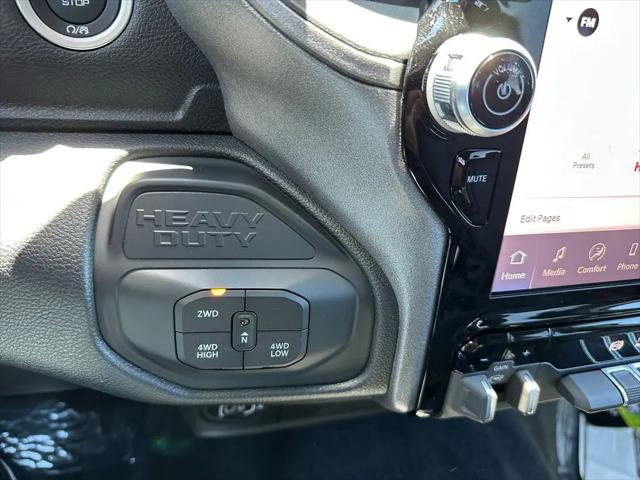 2026 Ram 3500 Tradesman Crew Cab 4x4 64 Box