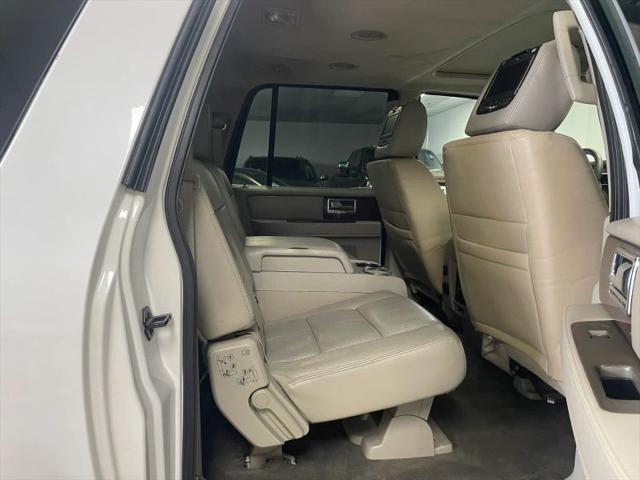 2014 Lincoln Navigator L Base