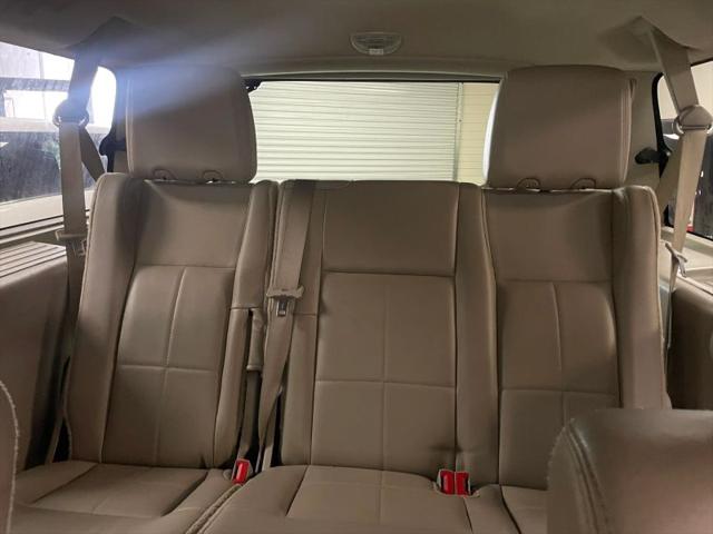 2014 Lincoln Navigator L Base