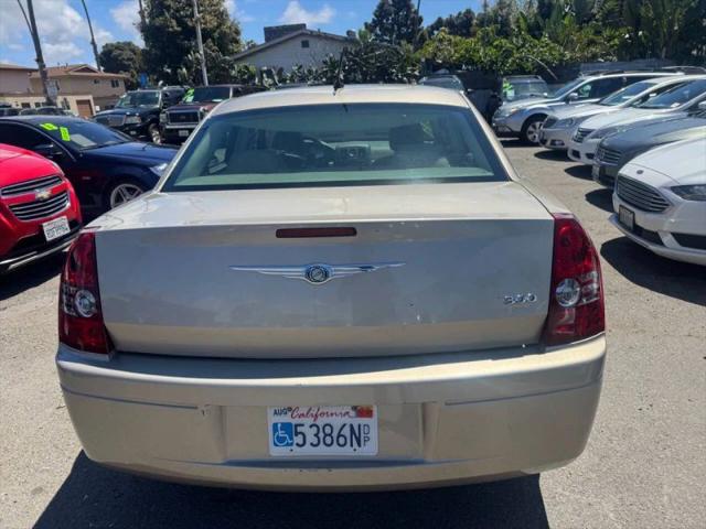 2008 Chrysler 300 LX