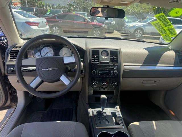 2008 Chrysler 300 LX