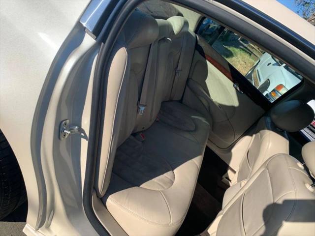 2011 Buick Lucerne Super