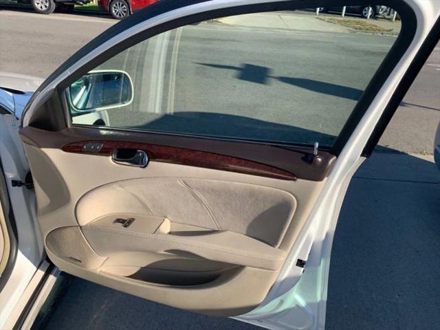 2011 Buick Lucerne Super