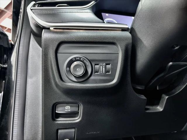 2025 Jeep Grand Cherokee L Limited 4x4