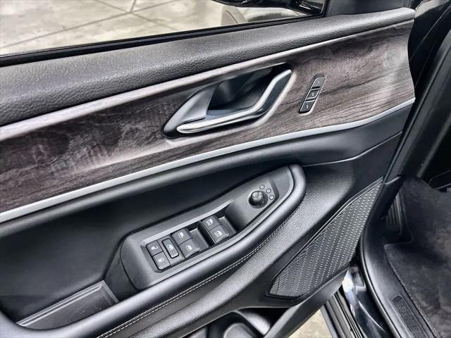 2025 Jeep Grand Cherokee L Limited 4x4